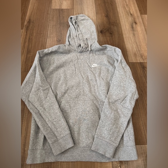 Nike Sweatshirt - Picture 1 of 2